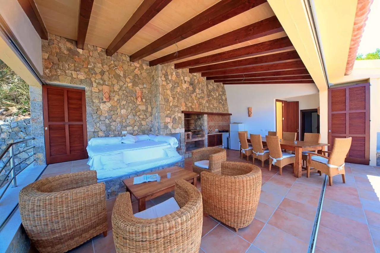 Beach Villa Cala Garbo Amazing Sea Views Large Private Pool Cala San Vicente Cala de Sant Vicenc 0*,  Spagna