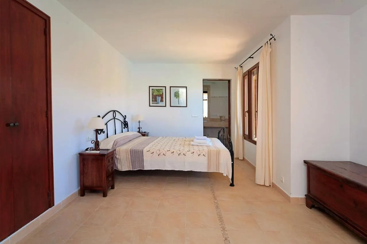 Beach Villa Cala Garbo Amazing Sea Views Large Private Pool Cala San Vicente Cala de Sant Vicenc Spagna